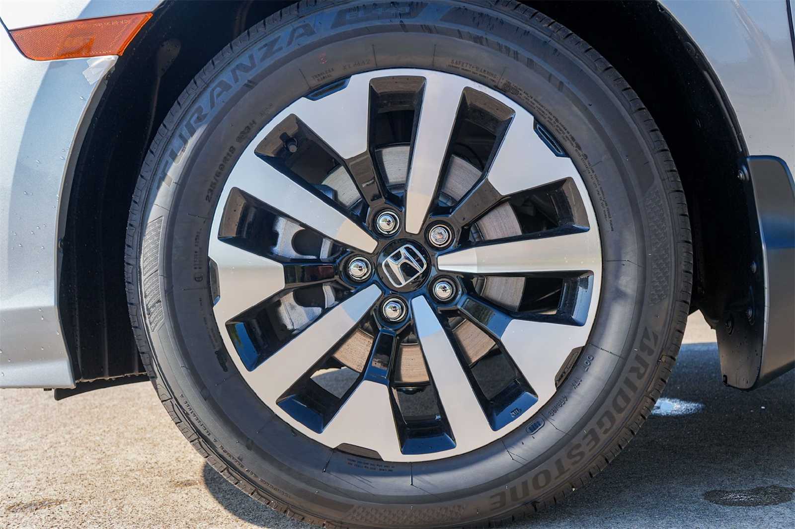 Thumbnail: 2026 Honda Odyssey - 8