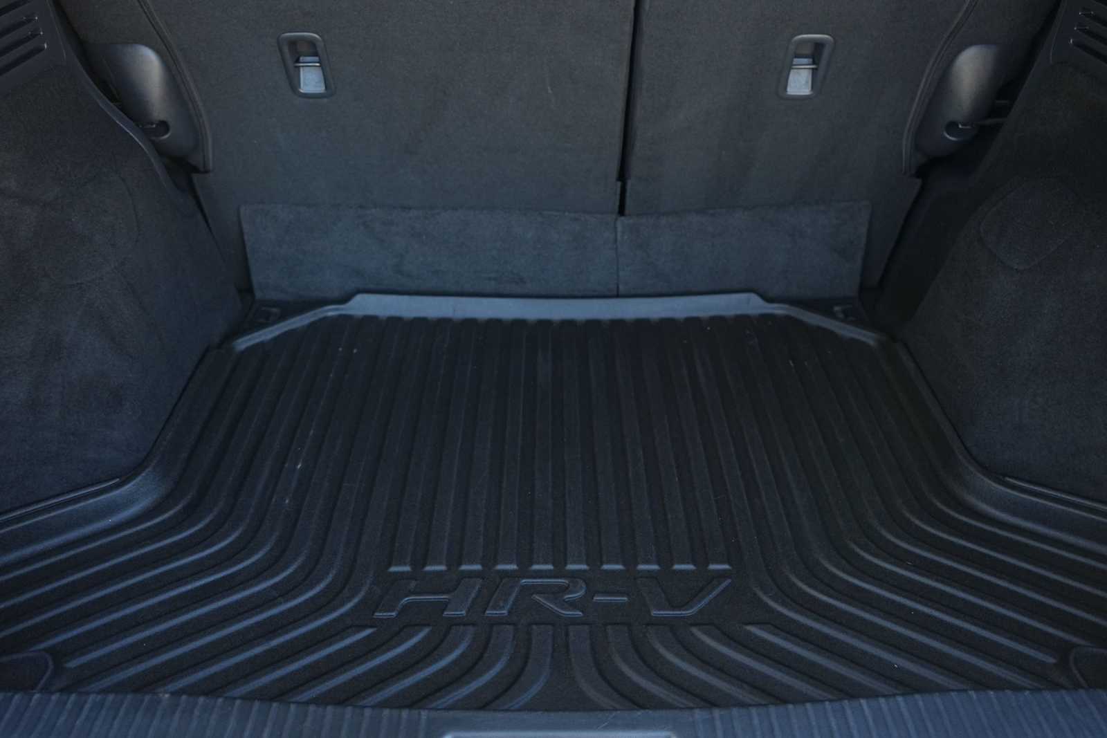 Thumbnail: 2019 Honda HR-V - 27