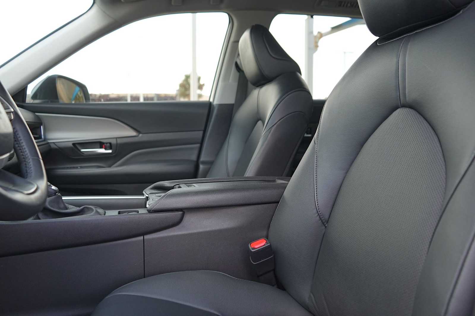 Thumbnail: 2024 Toyota Grand Highlander - 11