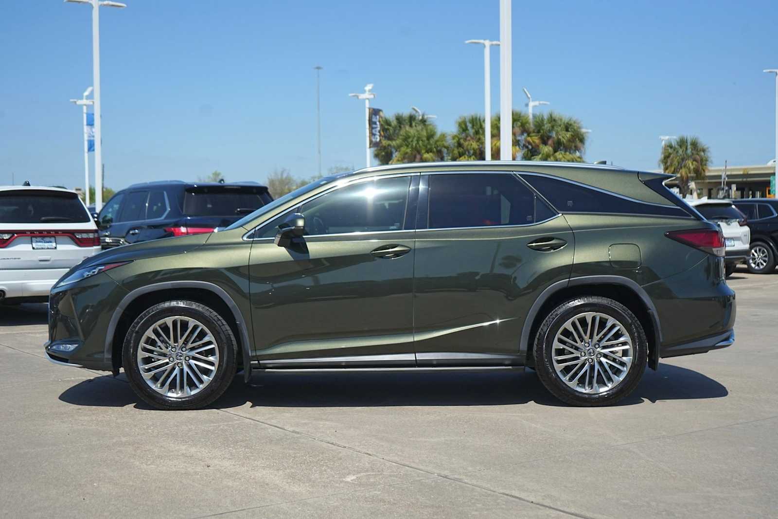 Thumbnail: 2022 Lexus RX - 3