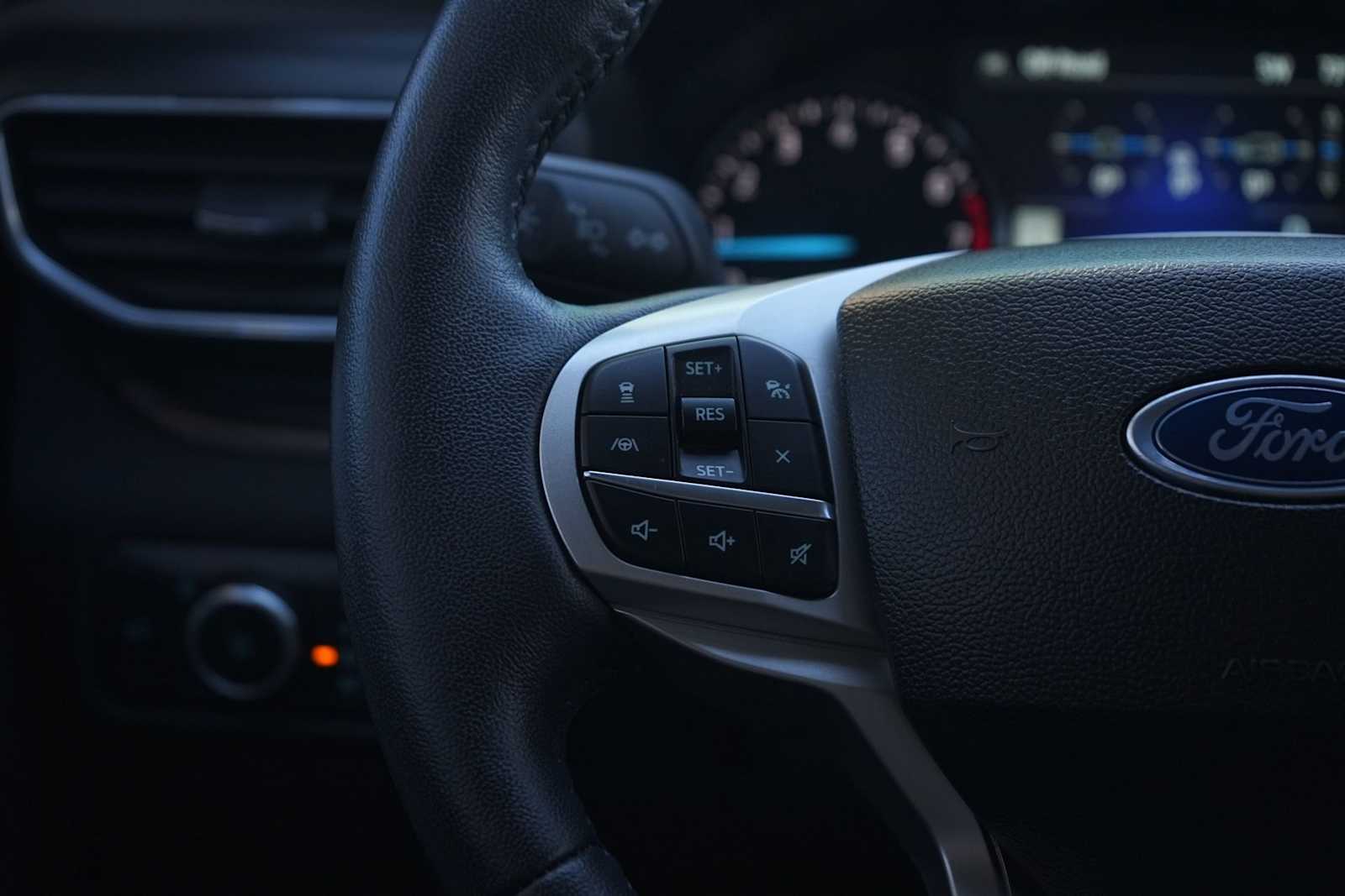 Thumbnail: 2024 Ford Explorer - 17