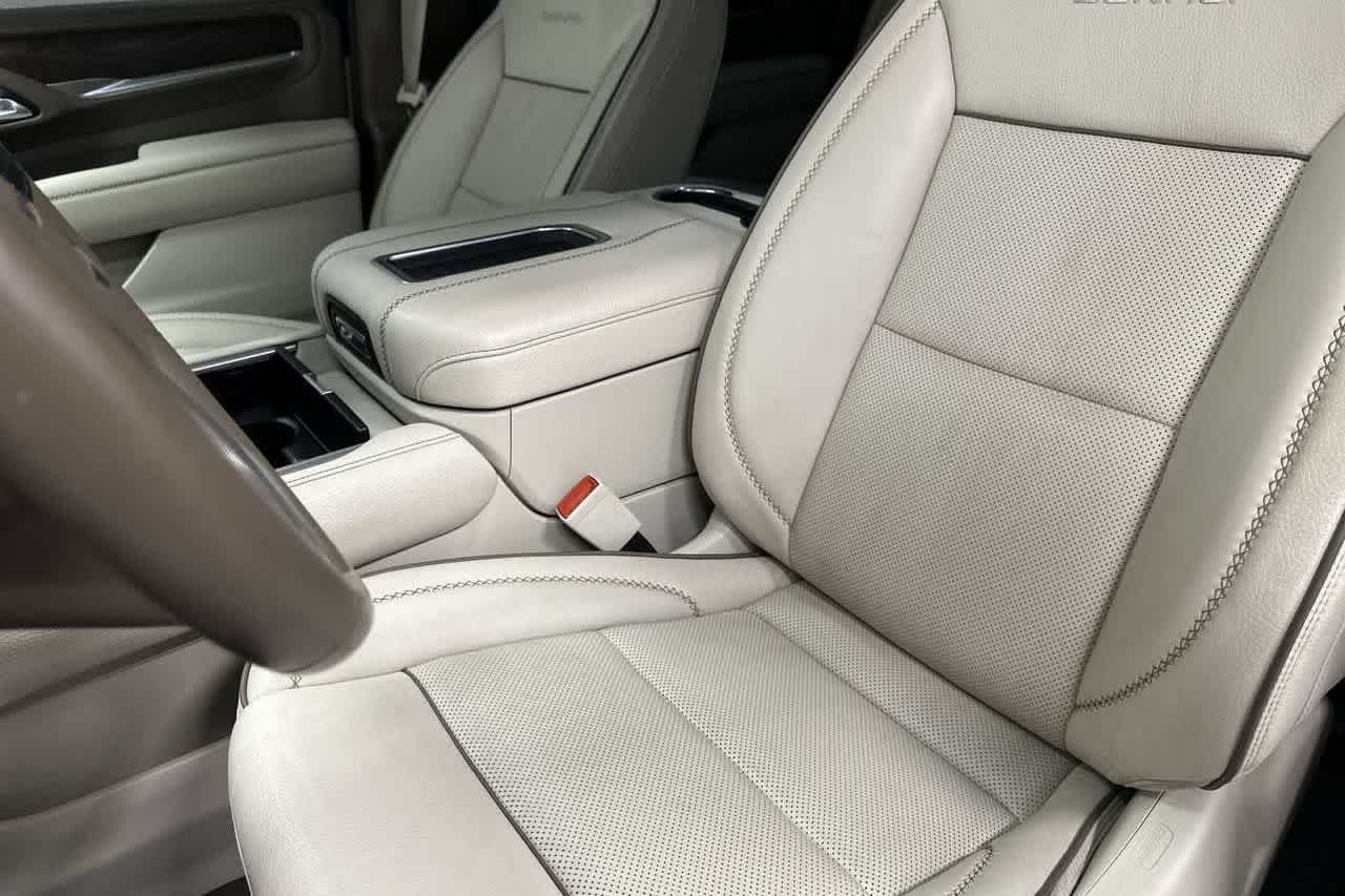2021 GMC Yukon XL Denali - Photo 9
