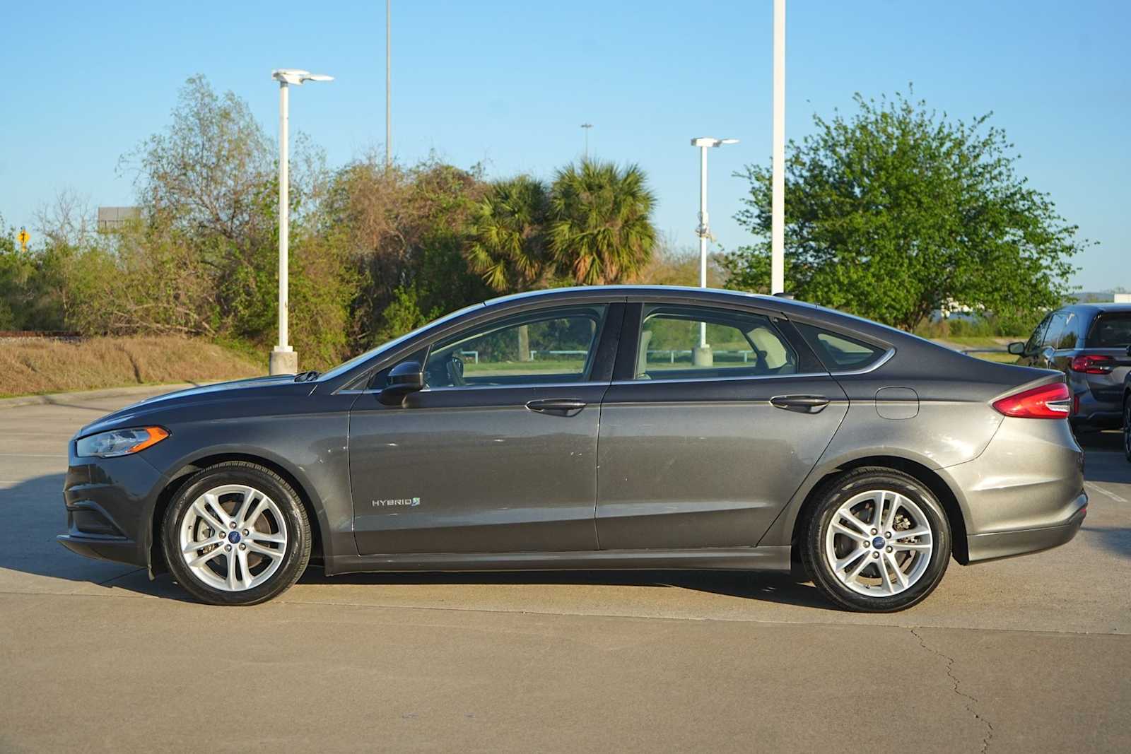 Thumbnail: 2018 Ford Fusion - 3