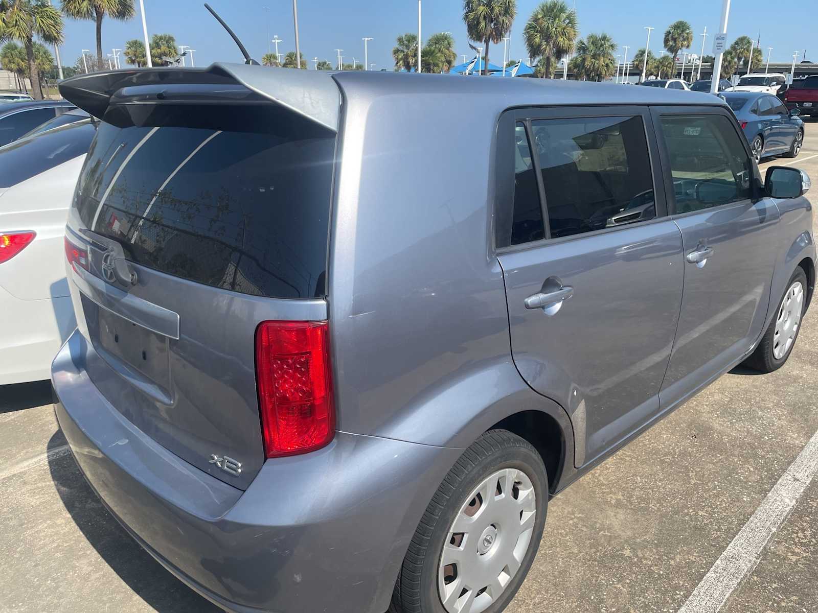 2009 Scion xB Base photo 3