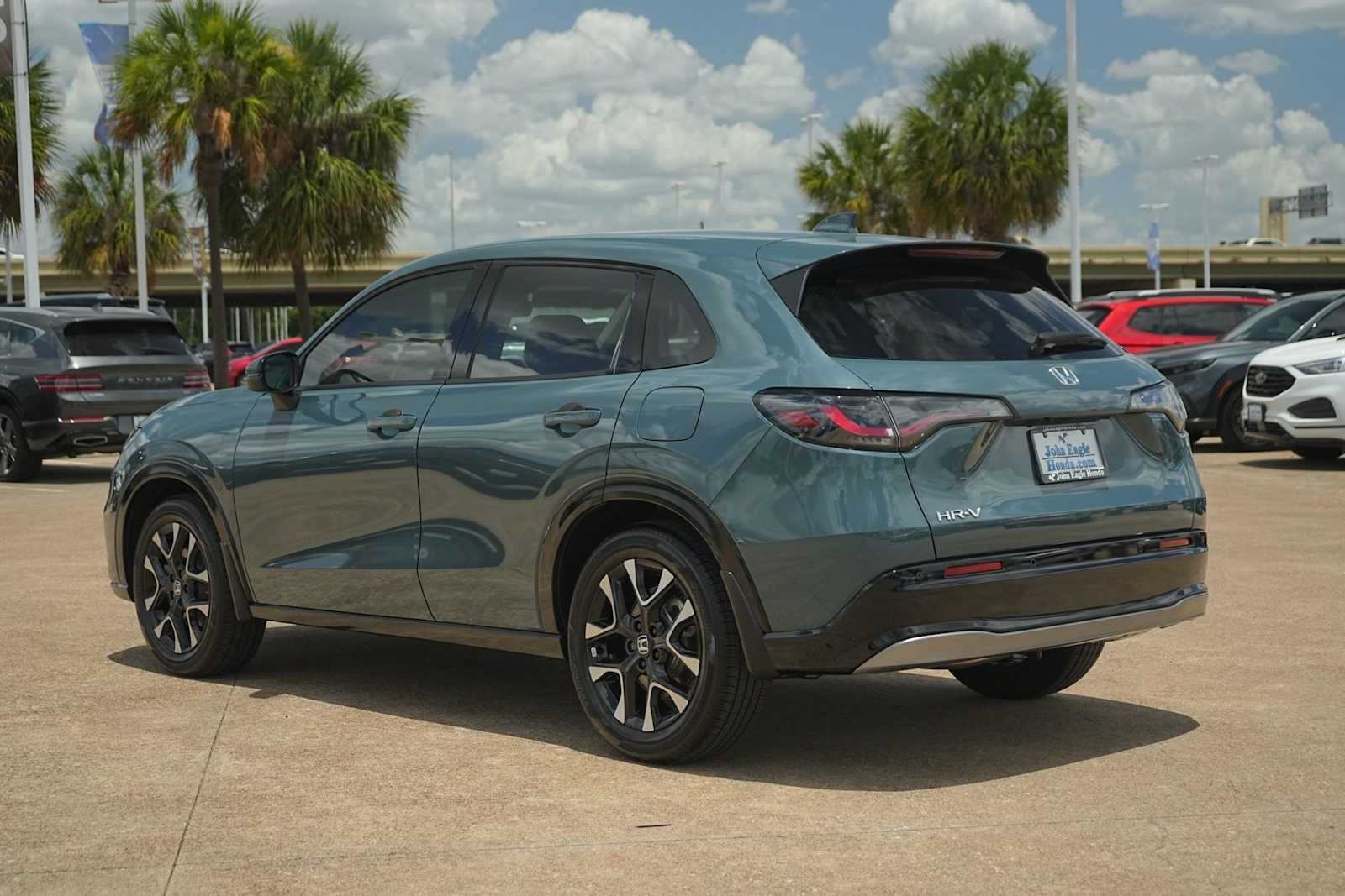 Thumbnail: 2027 Honda HR-V - 4
