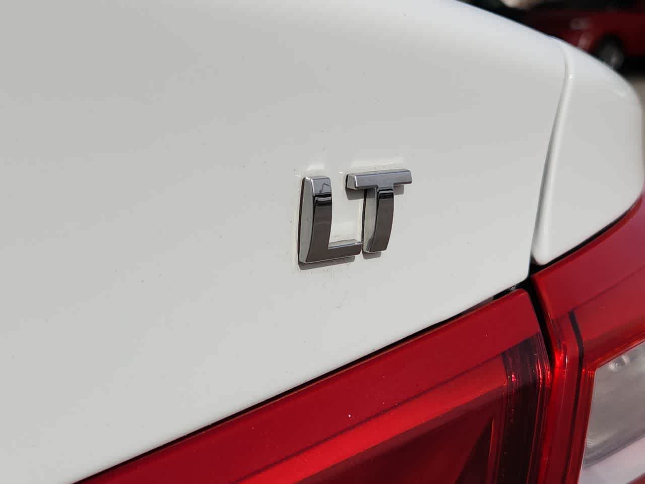 Thumbnail: 2024 Chevrolet Malibu - 11