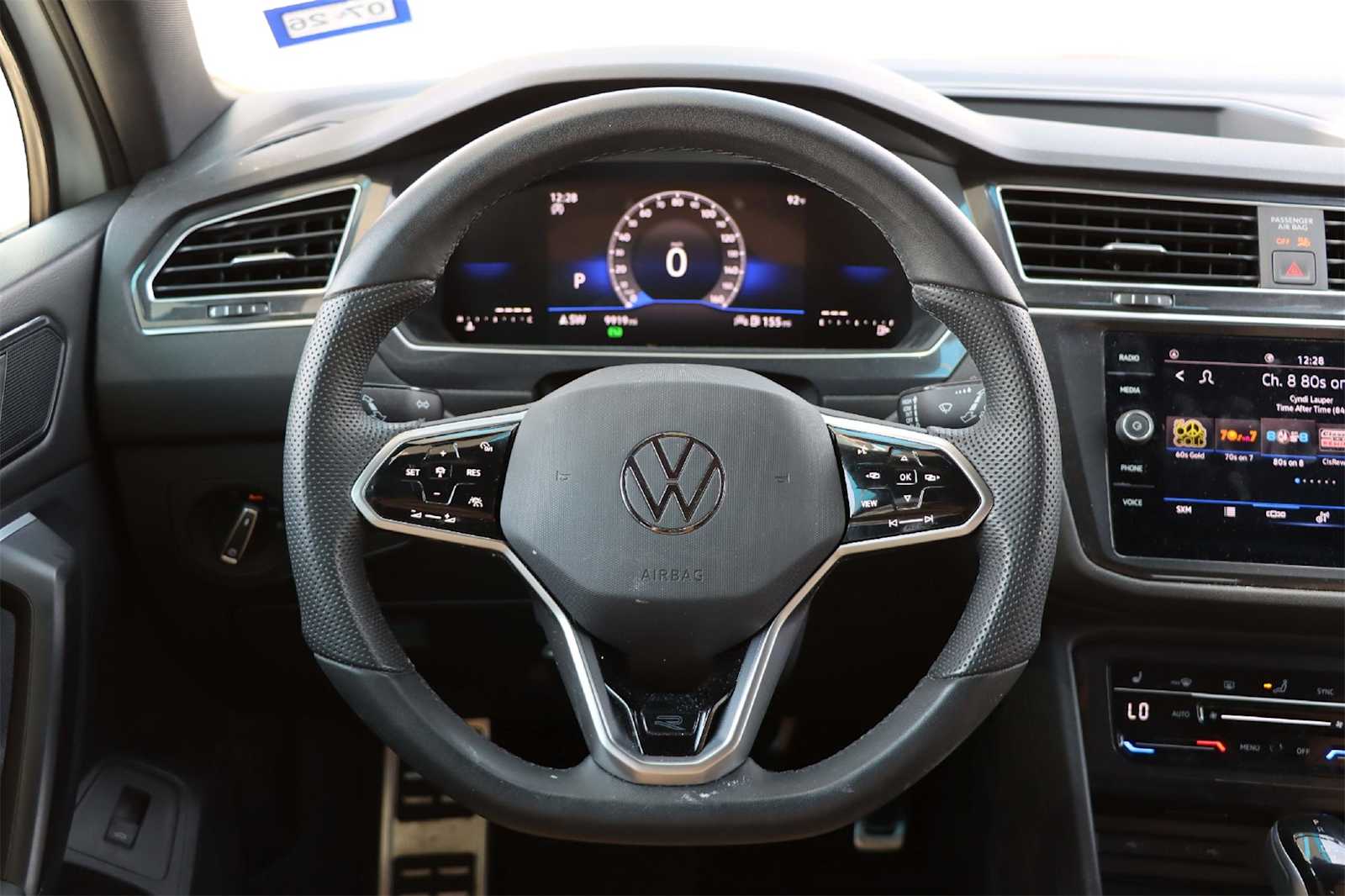 Thumbnail: 2024 Volkswagen Tiguan - 16