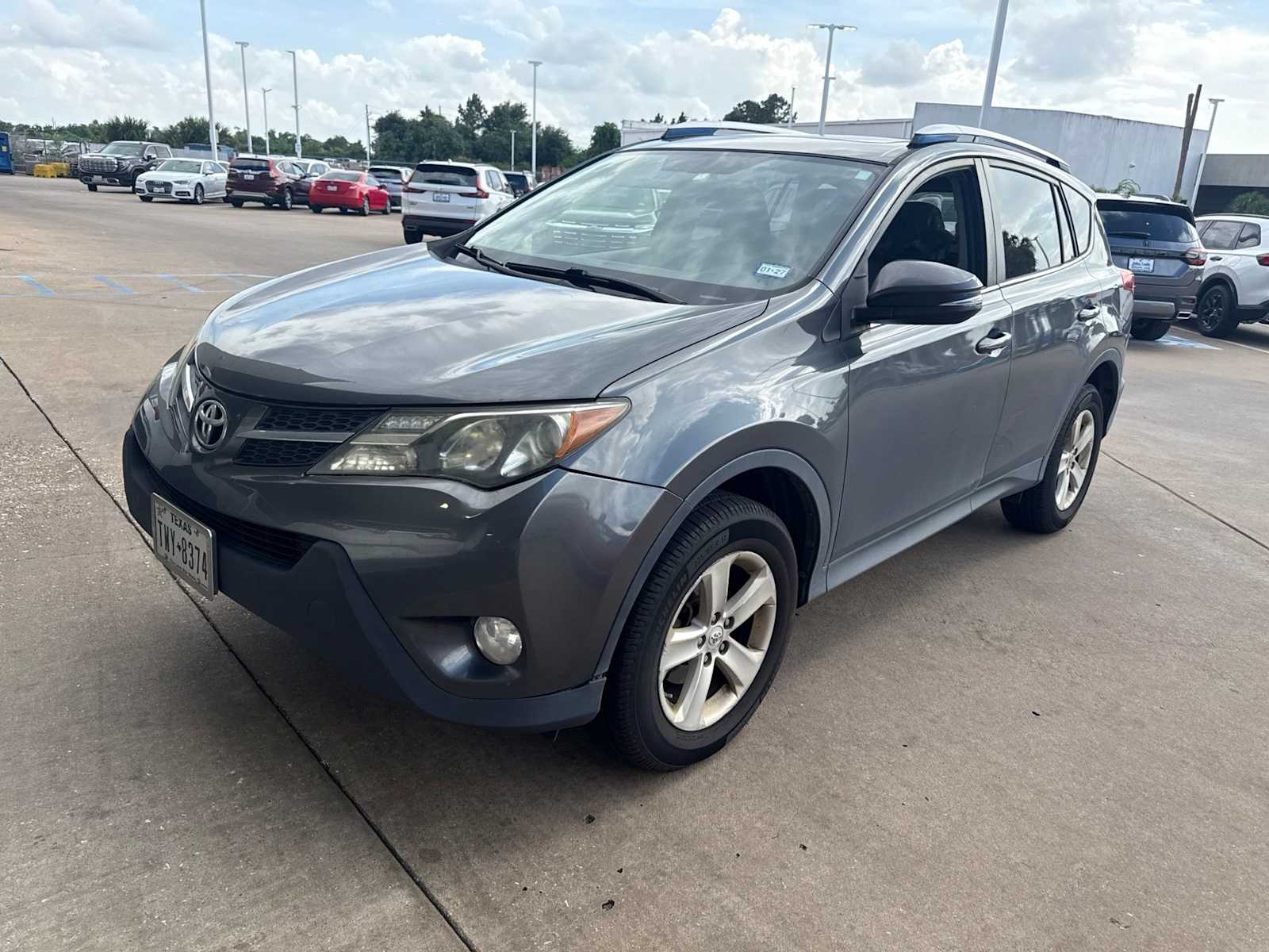 Thumbnail: 2013 Toyota RAV4 - 1