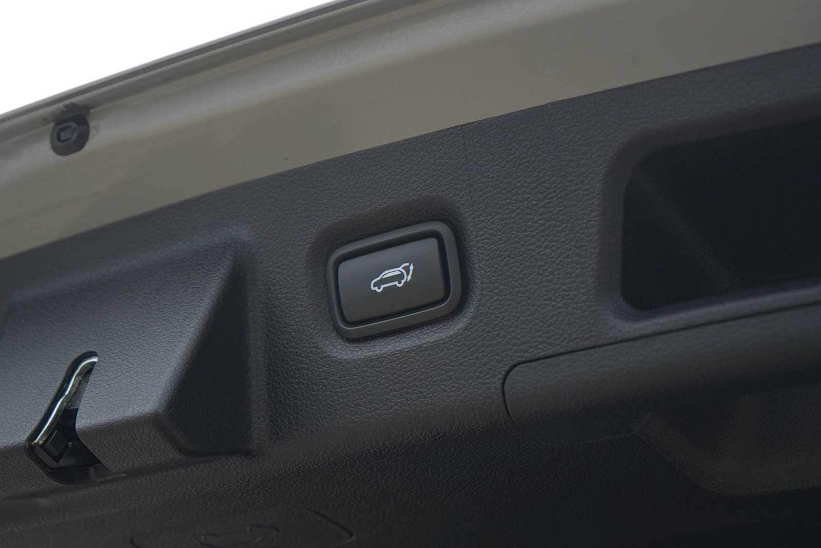 Thumbnail: 2023 Hyundai Santa Fe - 26