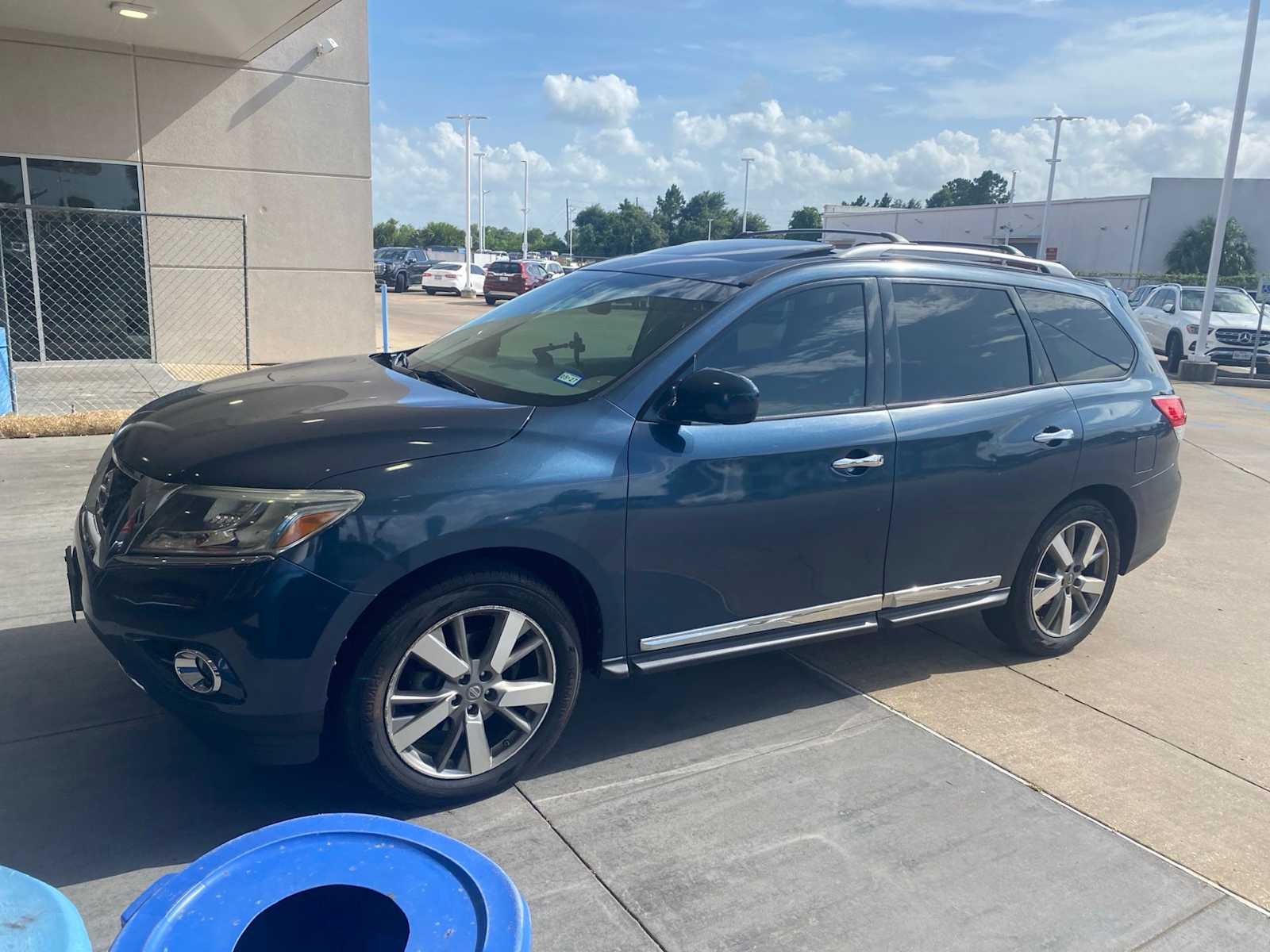 2013 Nissan Pathfinder Platinum -
                  Houston, TX