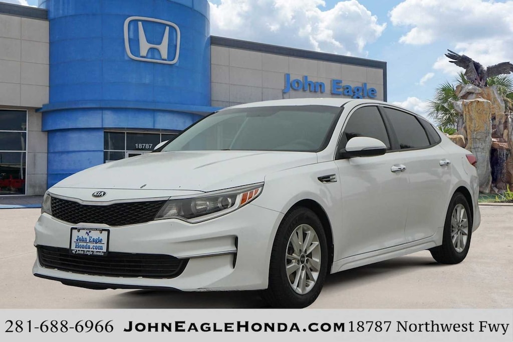 Used 2018 Kia Optima LX Sedan