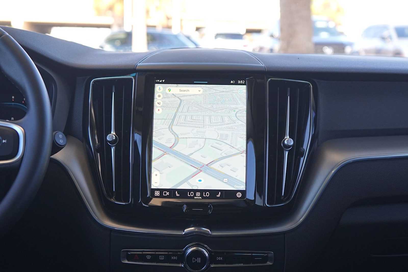 Thumbnail: 2024 Volvo XC60 - 19