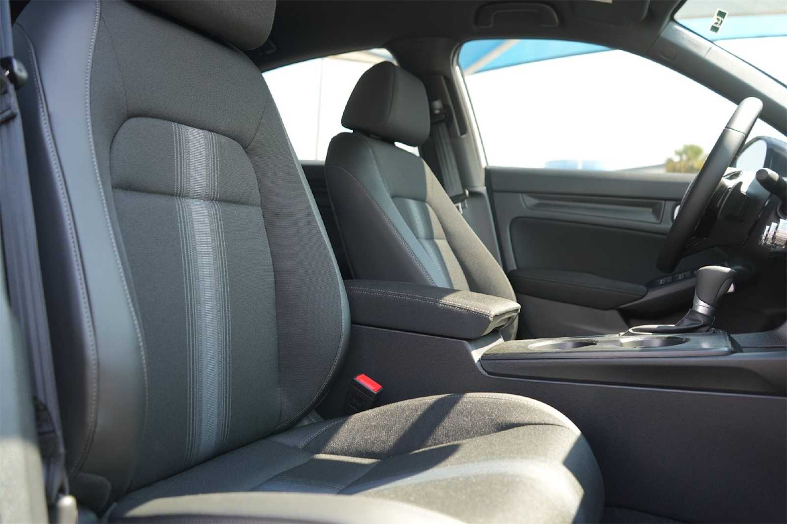 Thumbnail: 2026 Honda Civic - 14