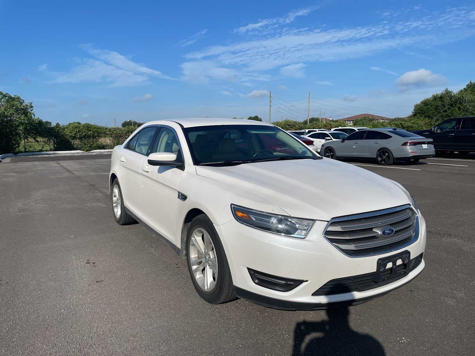 Thumbnail: 2015 Ford Taurus - 4