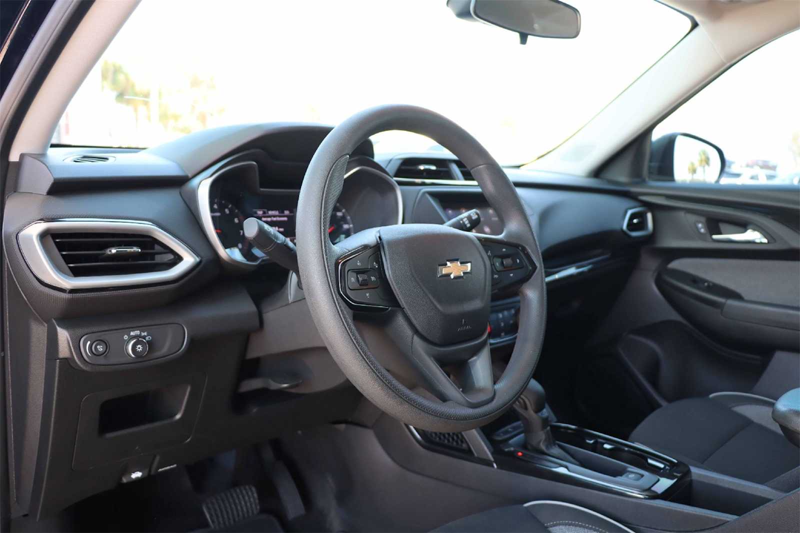 Thumbnail: 2023 Chevrolet TrailBlazer - 2