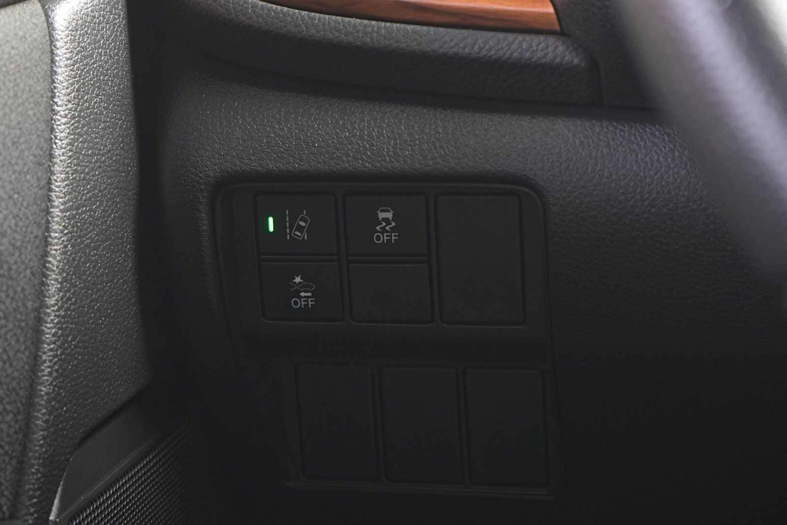 Thumbnail: 2021 Honda CR-V - 21