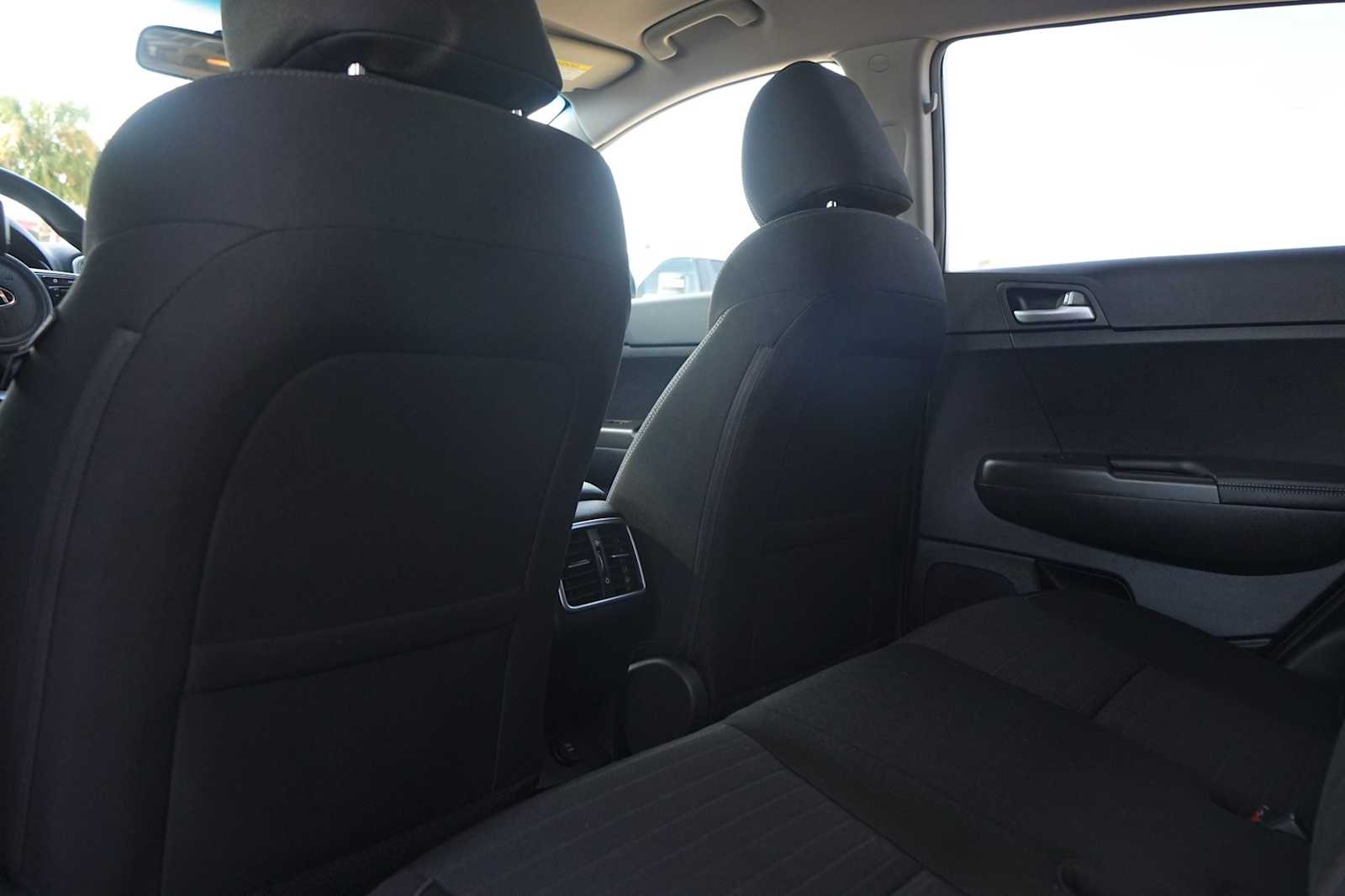 Thumbnail: 2018 Kia Sportage - 13