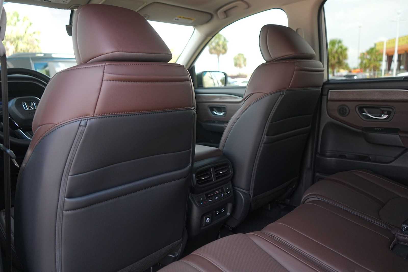 Thumbnail: 2026 Honda Pilot - 12