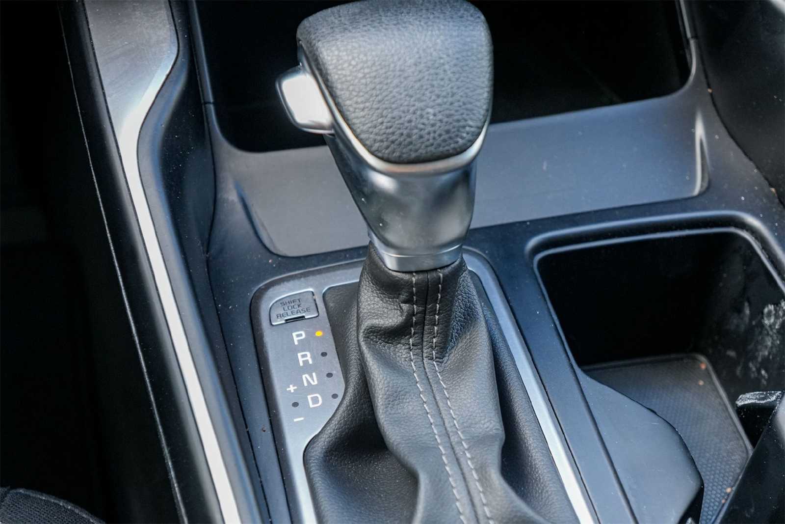 Thumbnail: 2023 Kia Sorento - 17