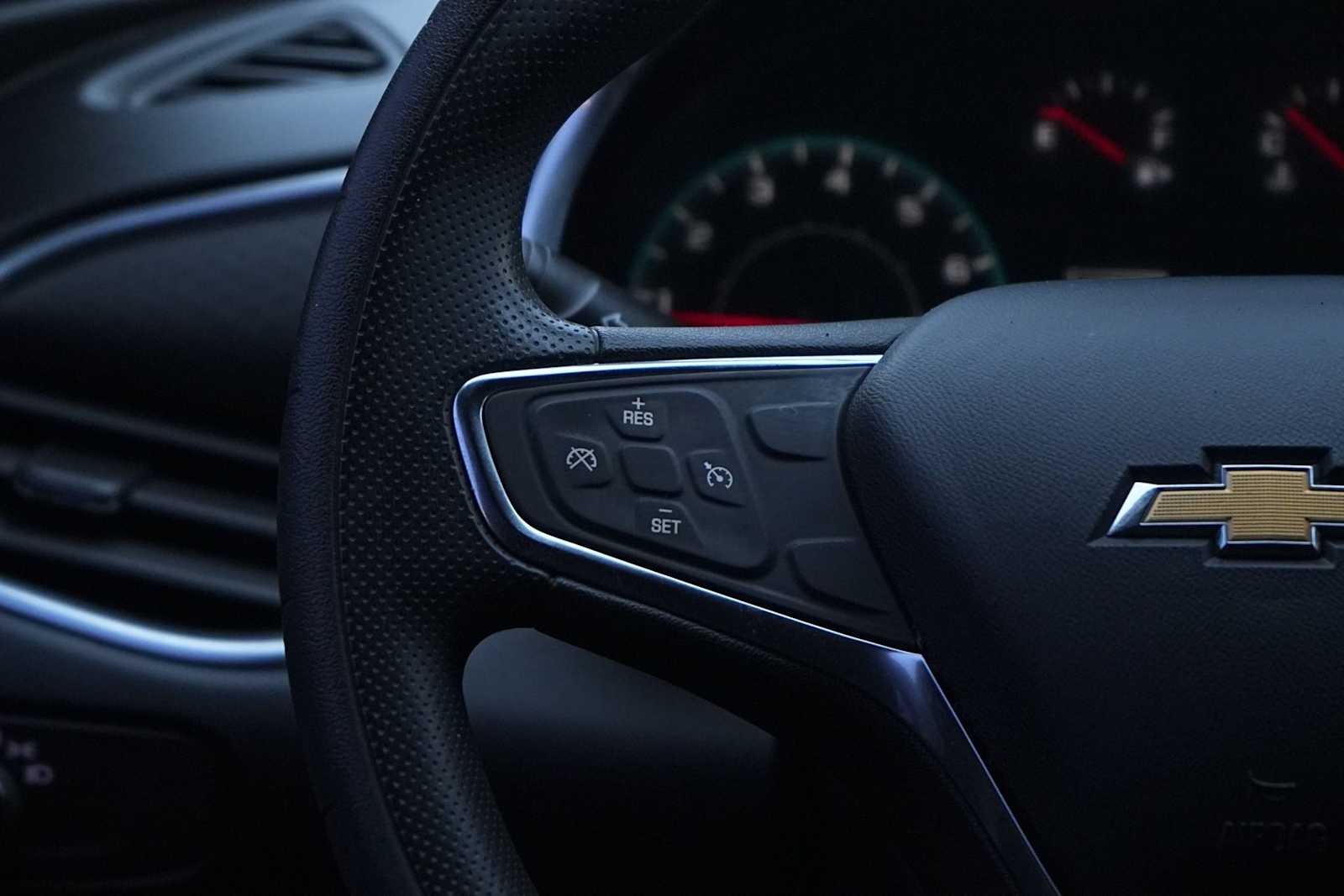 Thumbnail: 2021 Chevrolet Malibu - 17