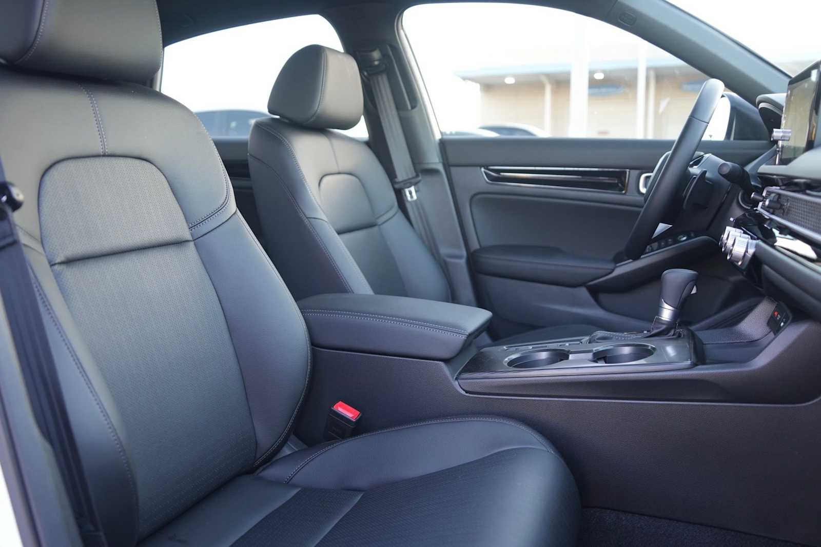 Thumbnail: 2025 Honda Civic - 14