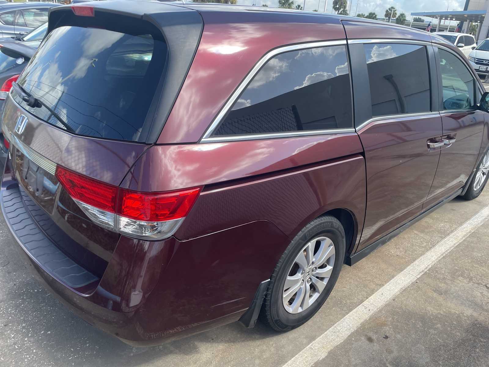 Thumbnail: 2015 Honda Odyssey - 3