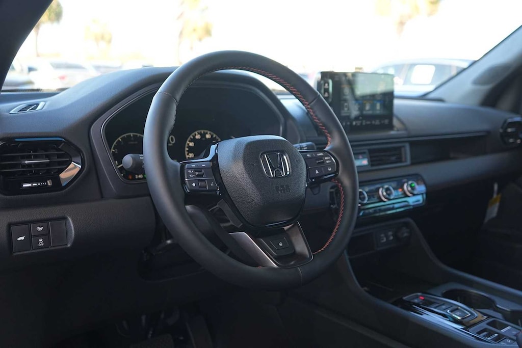 New 2025 Honda Pilot TrailSport SUV