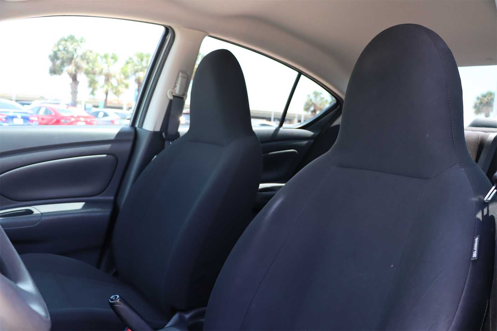 2013 Nissan Versa S 12
