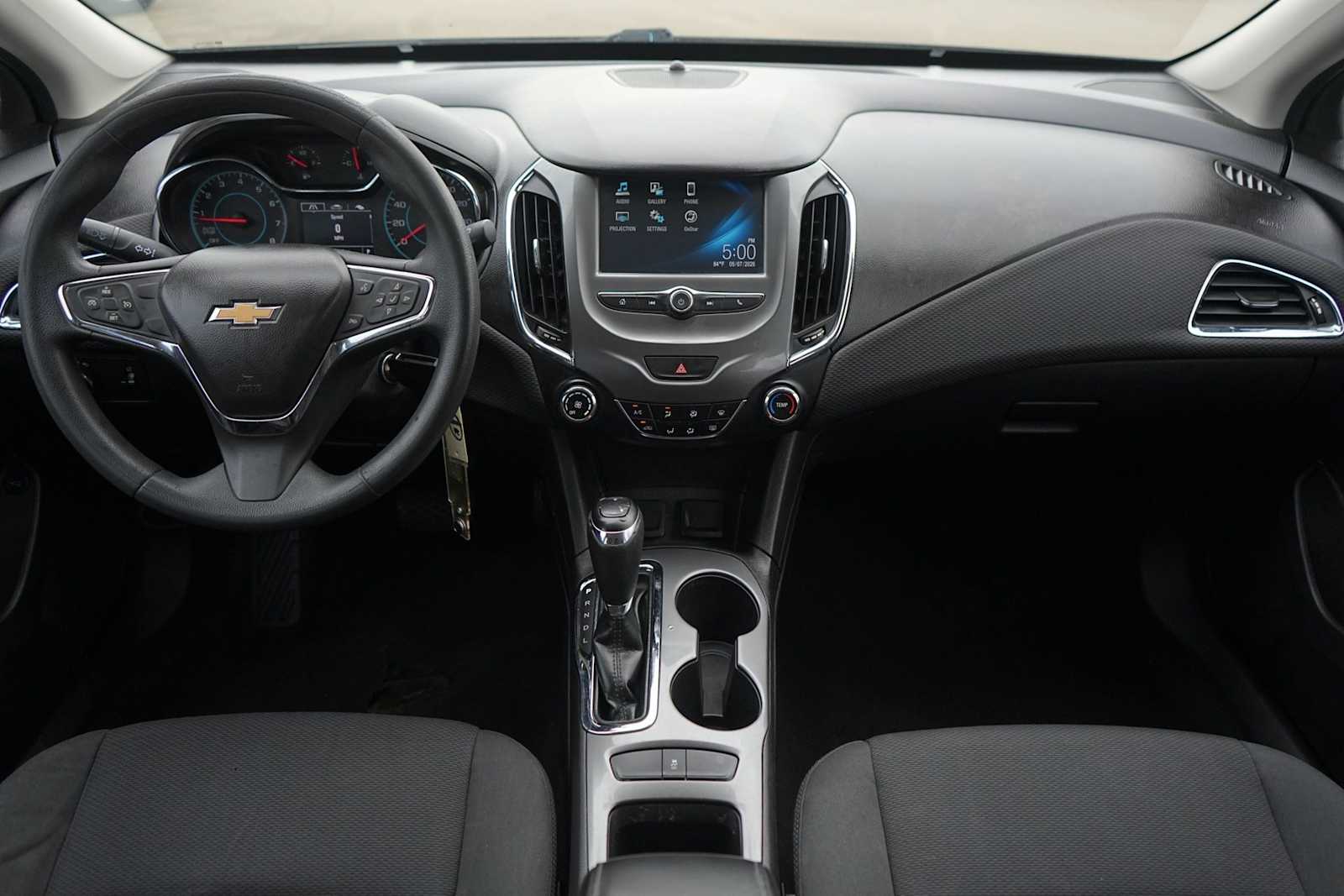 Thumbnail: 2016 Chevrolet Cruze - 10