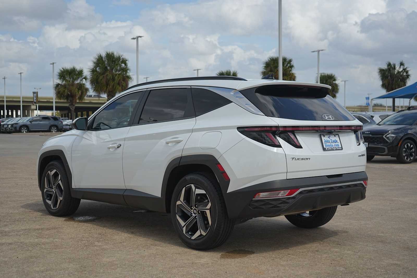 Thumbnail: 2022 Hyundai Tucson - 4