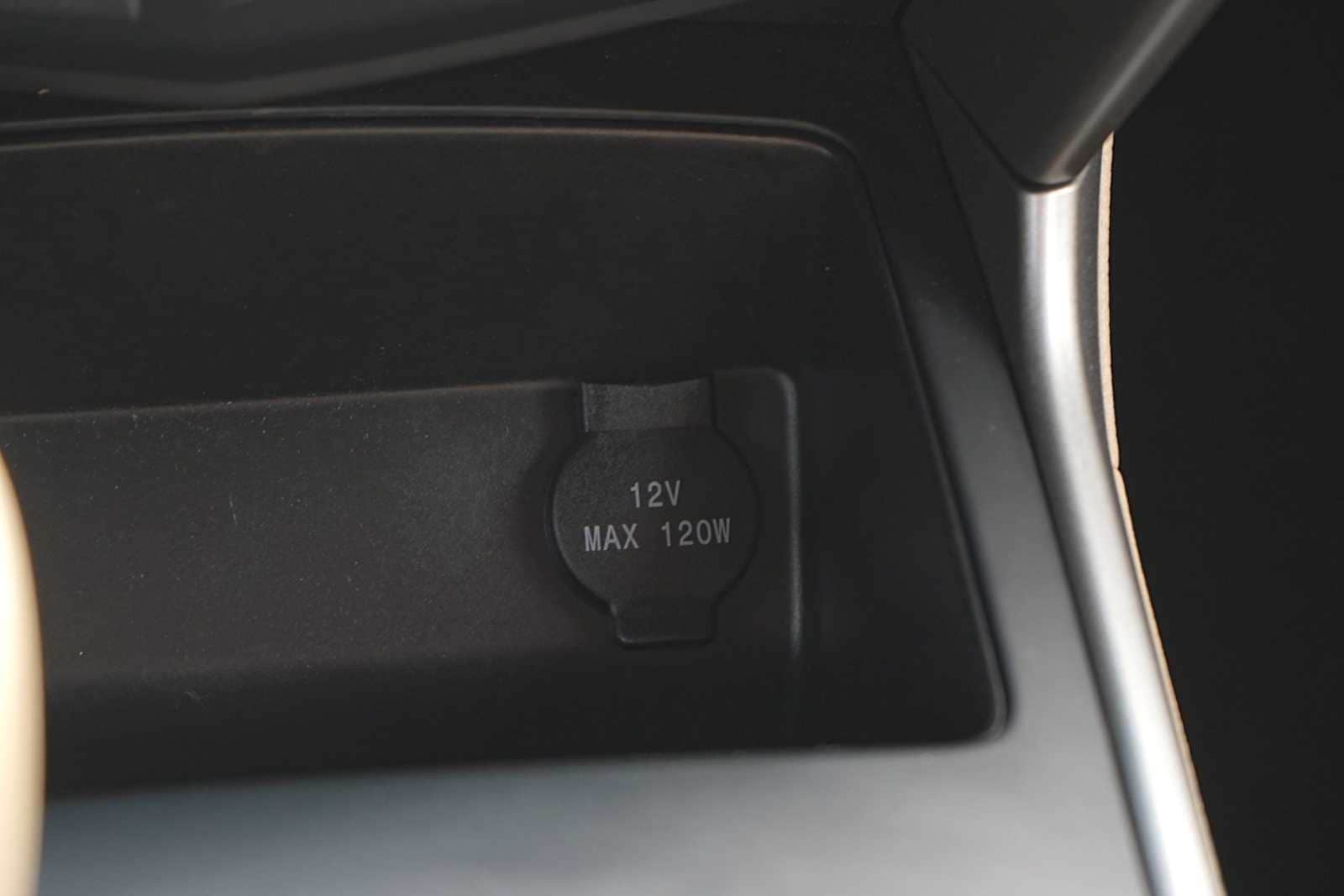 Thumbnail: 2015 Nissan Altima - 22