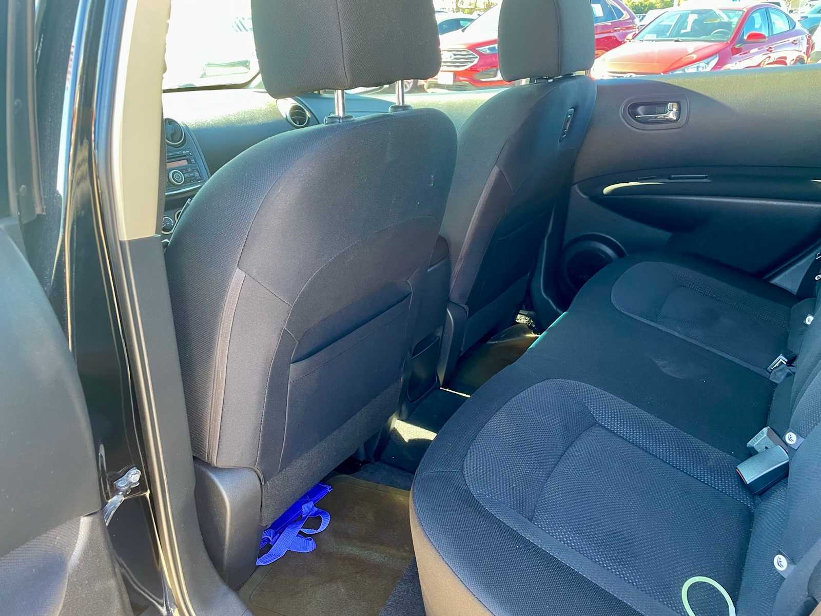 Thumbnail: 2011 Nissan Rogue - 6