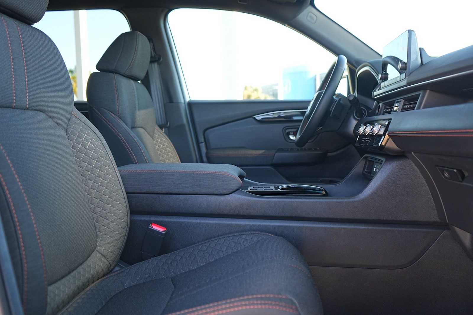 Thumbnail: 2025 Honda Pilot - 15