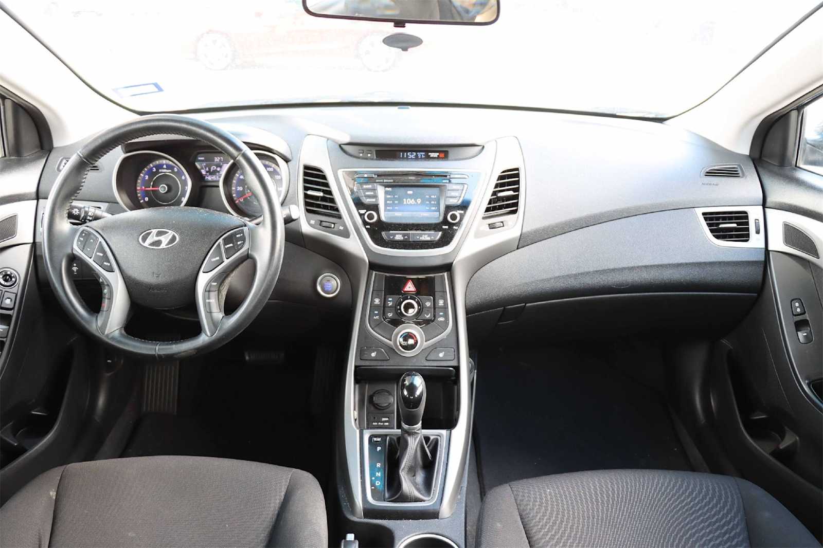 Thumbnail: 2016 Hyundai Elantra - 9