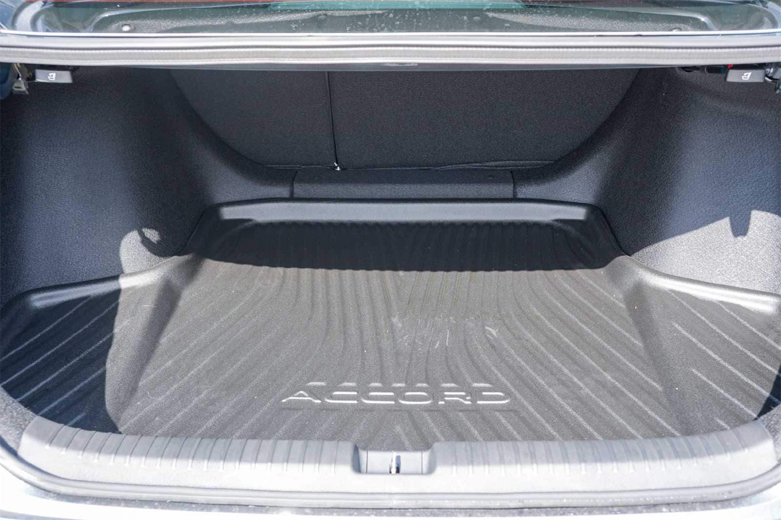 Thumbnail: 2025 Honda Accord - 19