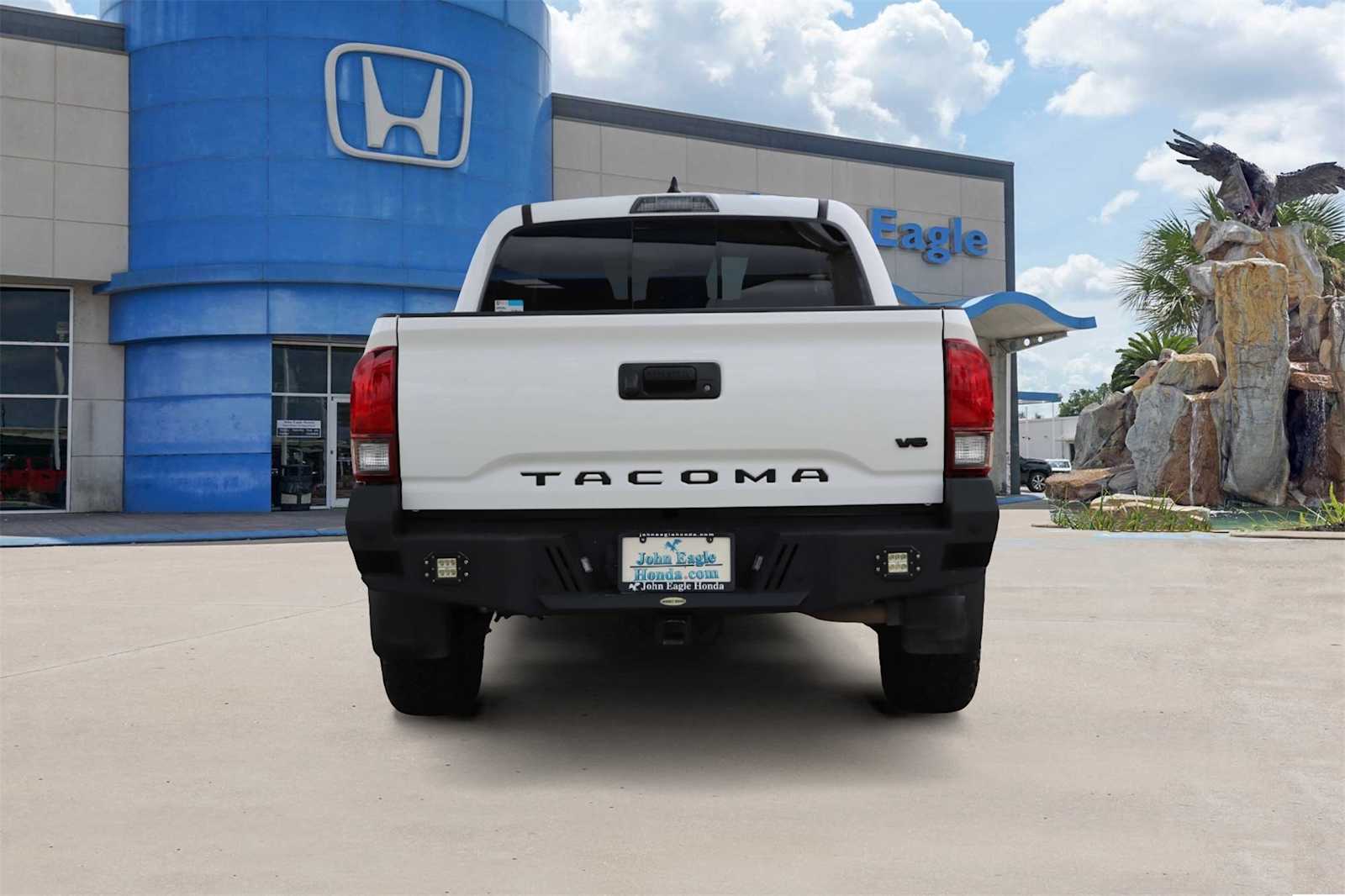 Thumbnail: 2023 Toyota Tacoma - 5
