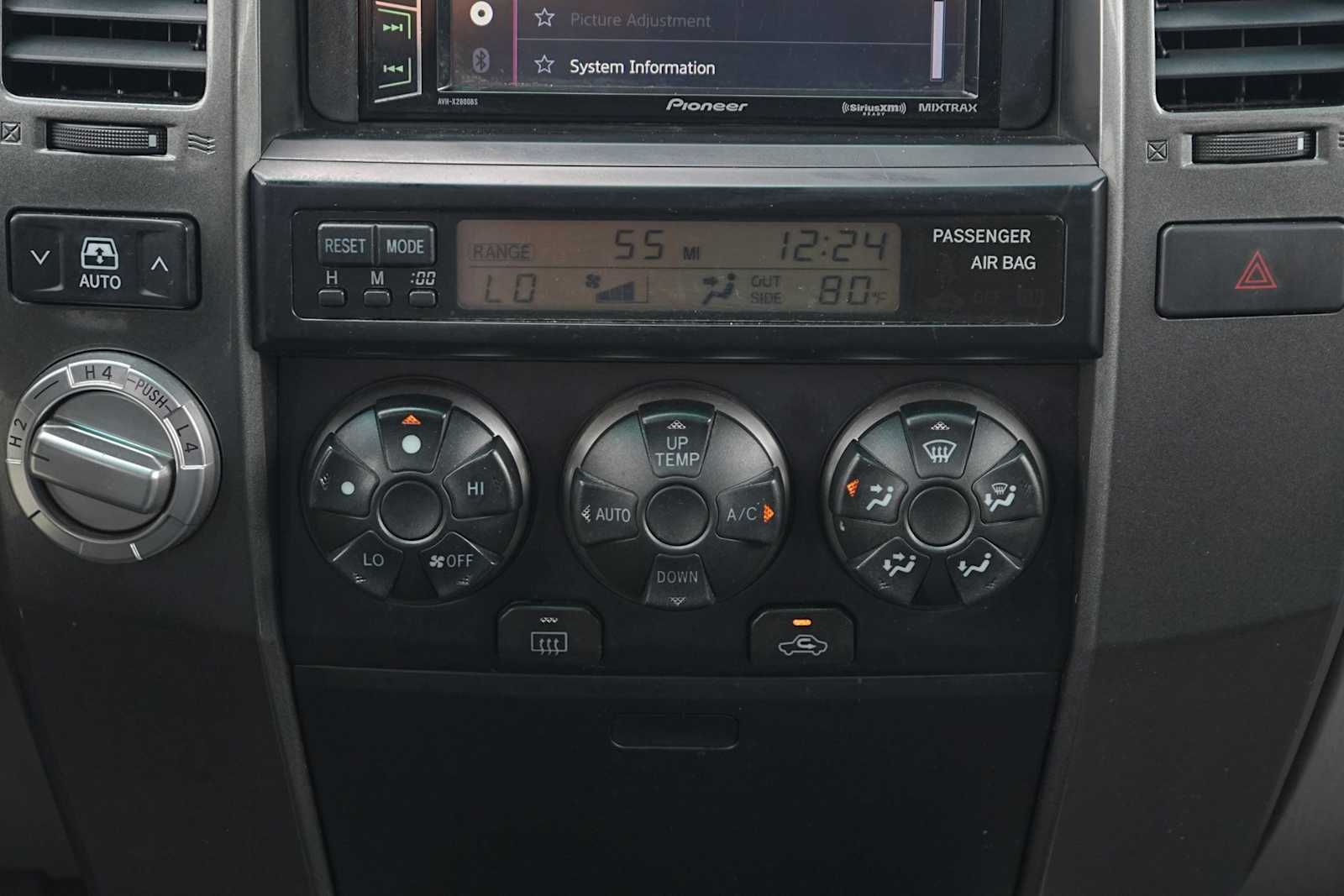 Thumbnail: 2008 Toyota 4Runner - 20