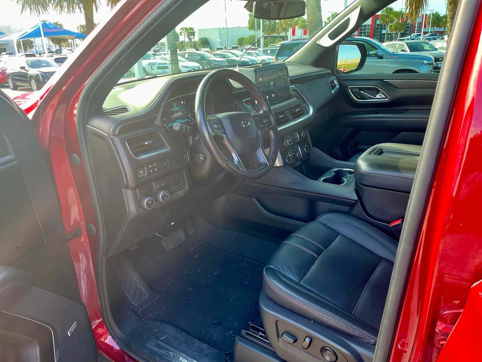 Thumbnail: 2022 Chevrolet Tahoe - 7