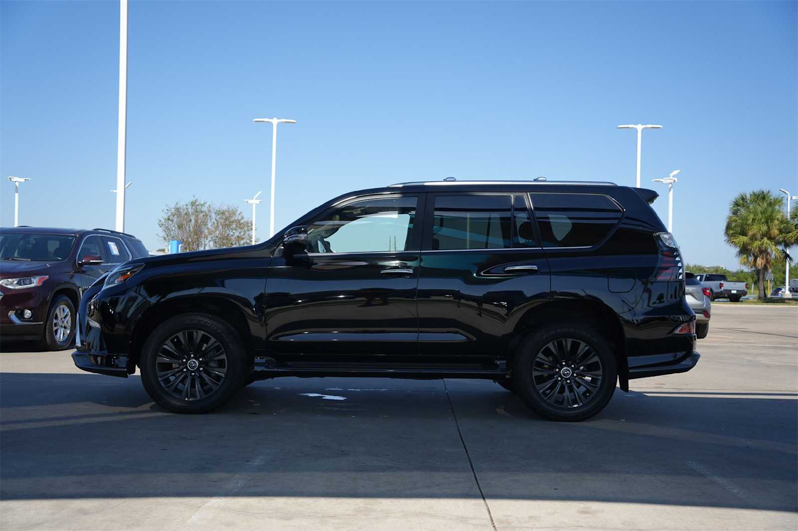 Thumbnail: 2023 Lexus GX - 3