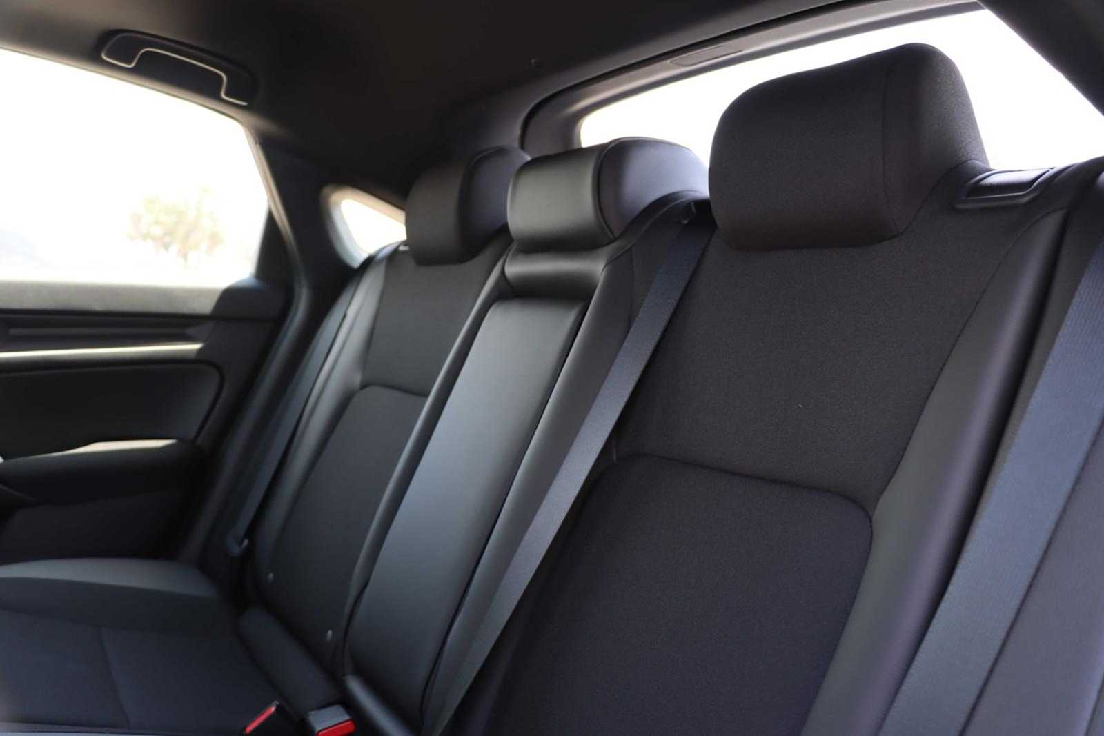 2025 Honda Civic Sport 13