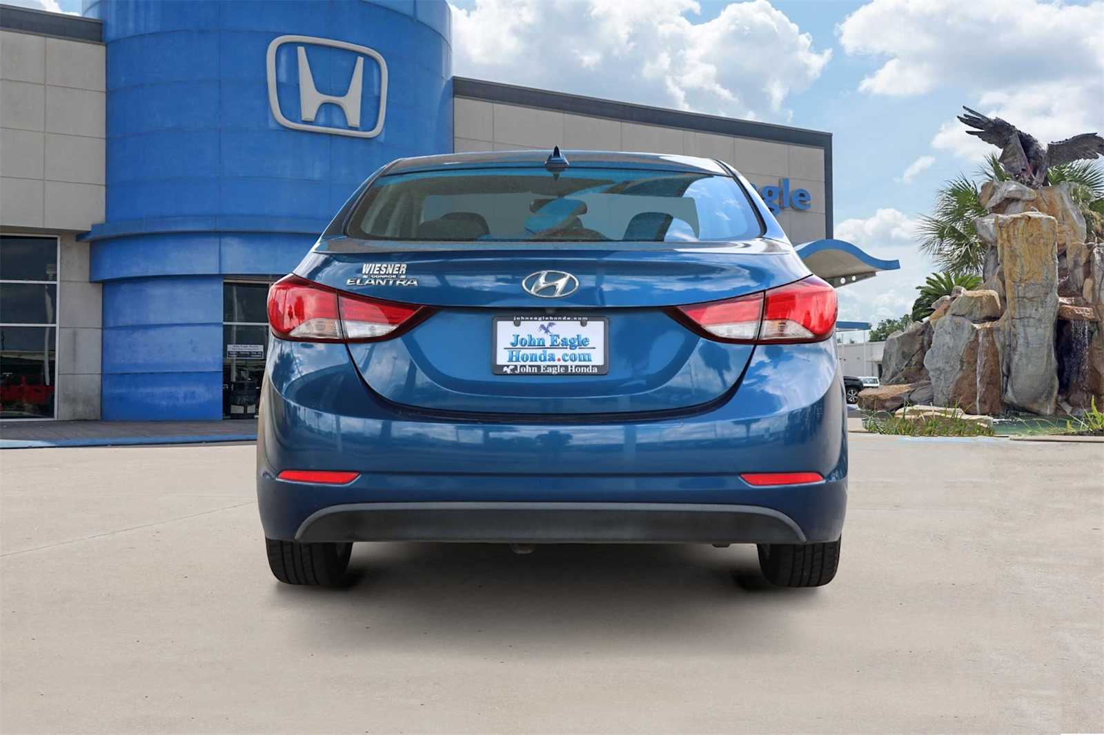 Thumbnail: 2016 Hyundai Elantra - 6
