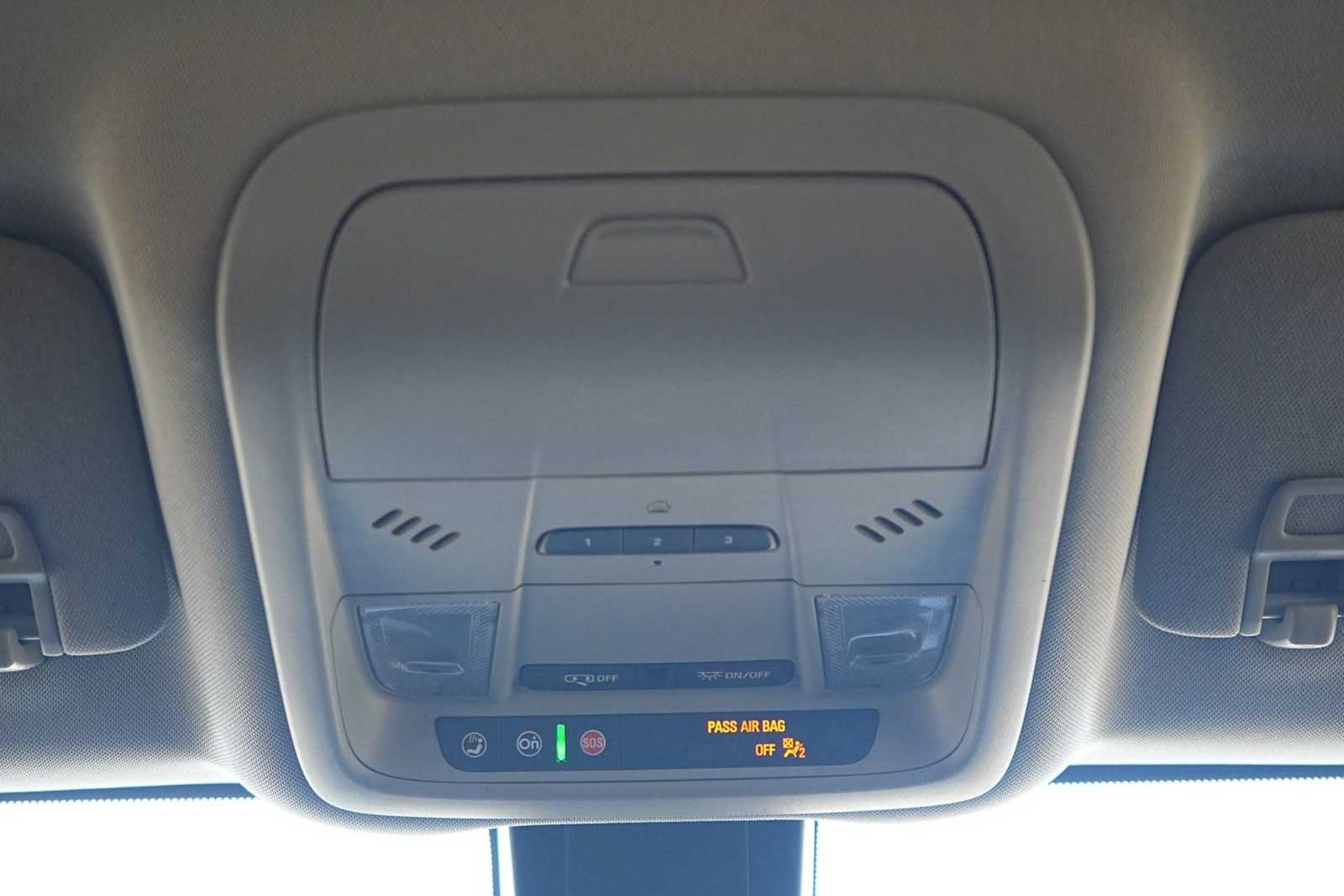 Thumbnail: 2022 GMC Terrain - 24