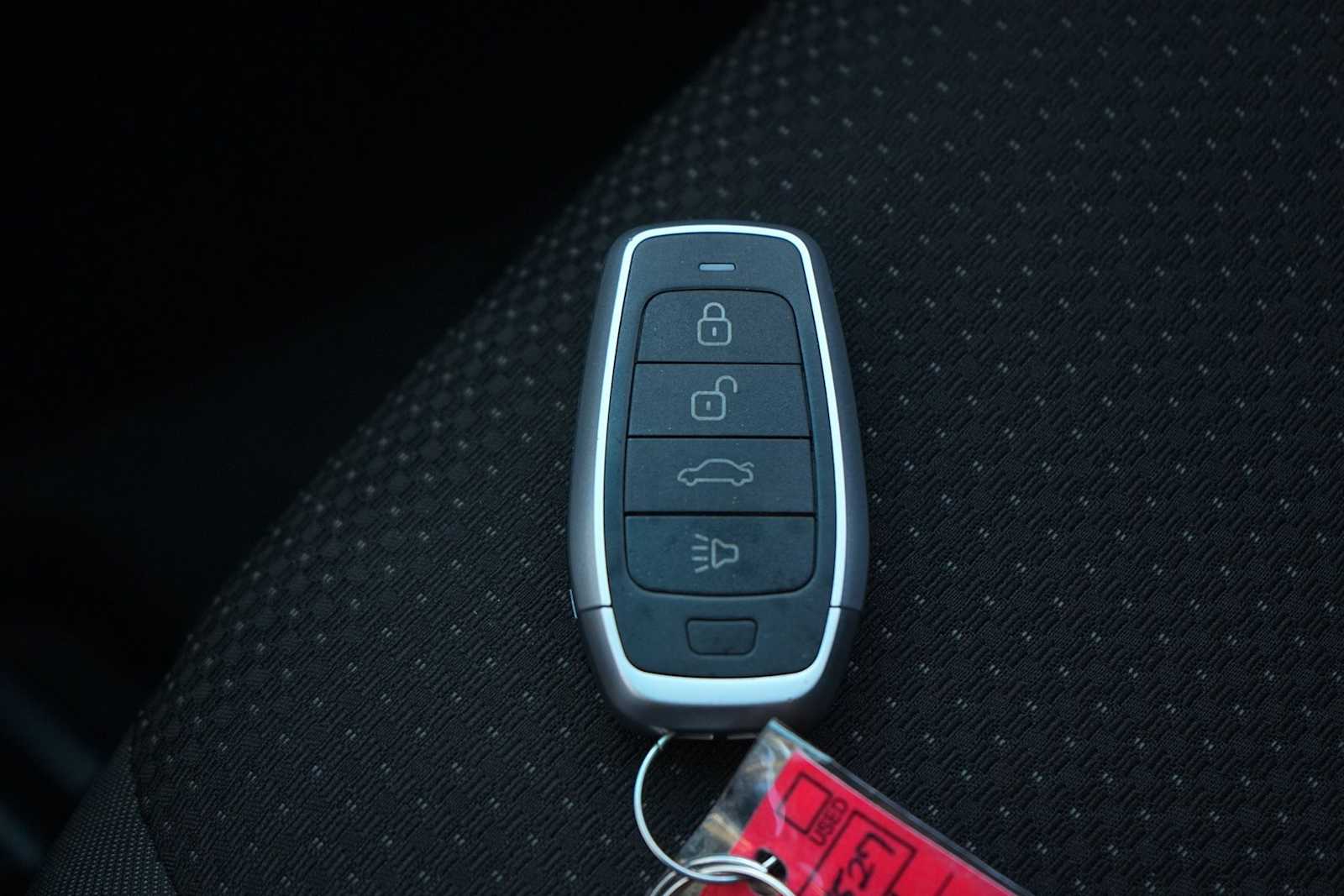 Thumbnail: 2019 Honda HR-V - 28