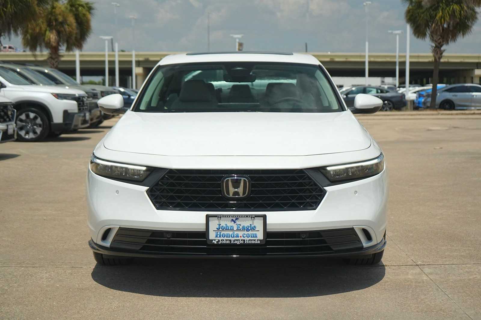 2026 Honda Accord Hybrid EX-L - Photo 6