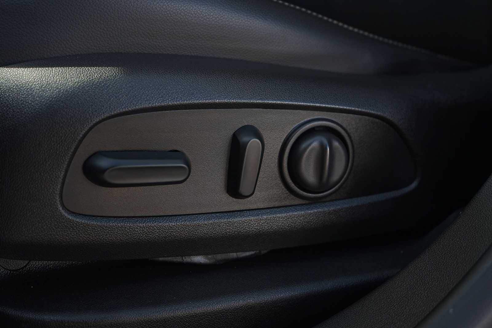 Thumbnail: 2019 GMC Acadia - 12