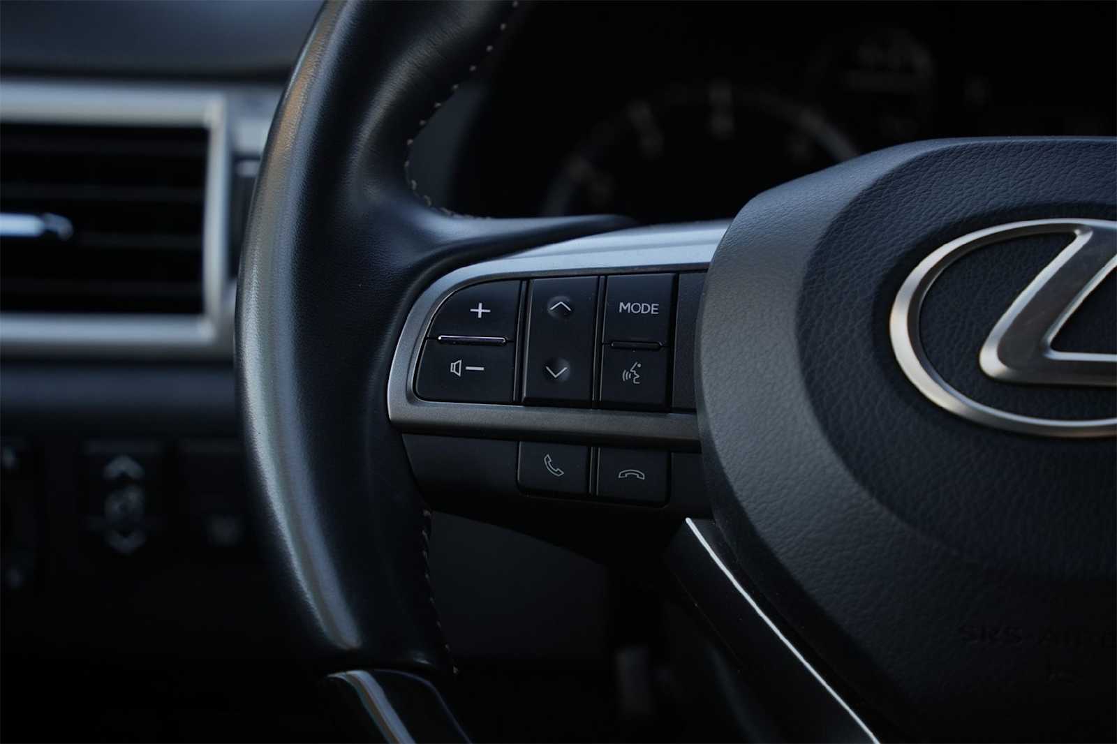 Thumbnail: 2023 Lexus GX - 24