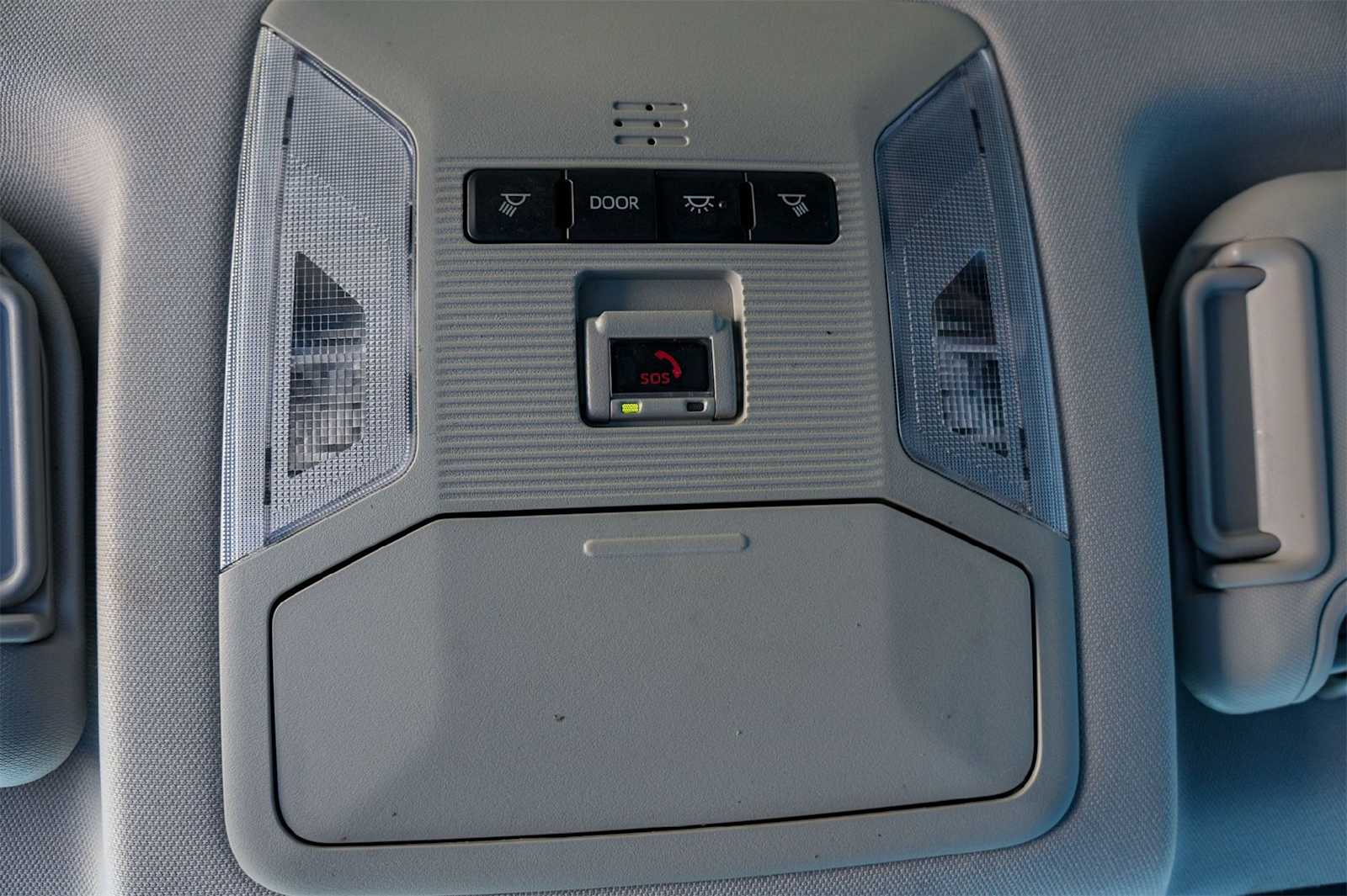 Thumbnail: 2024 Toyota RAV4 - 27