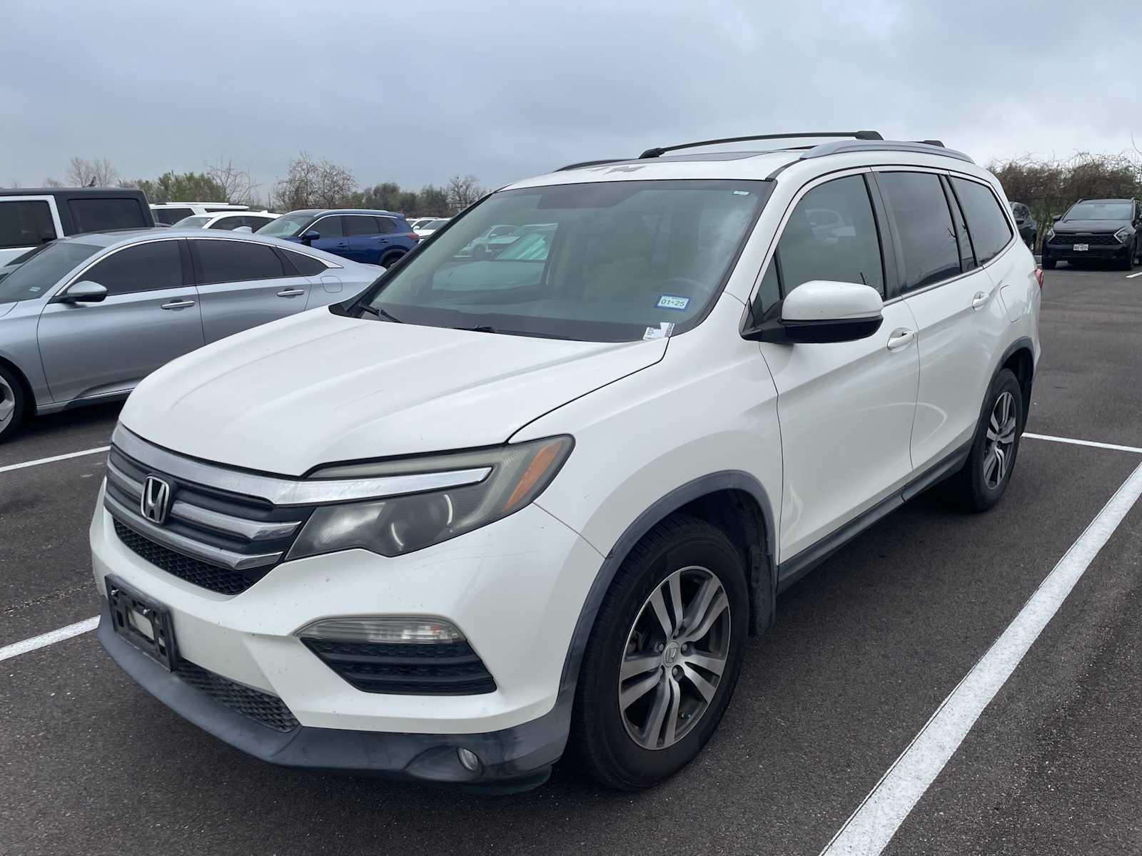 Thumbnail: 2016 Honda Pilot - 5