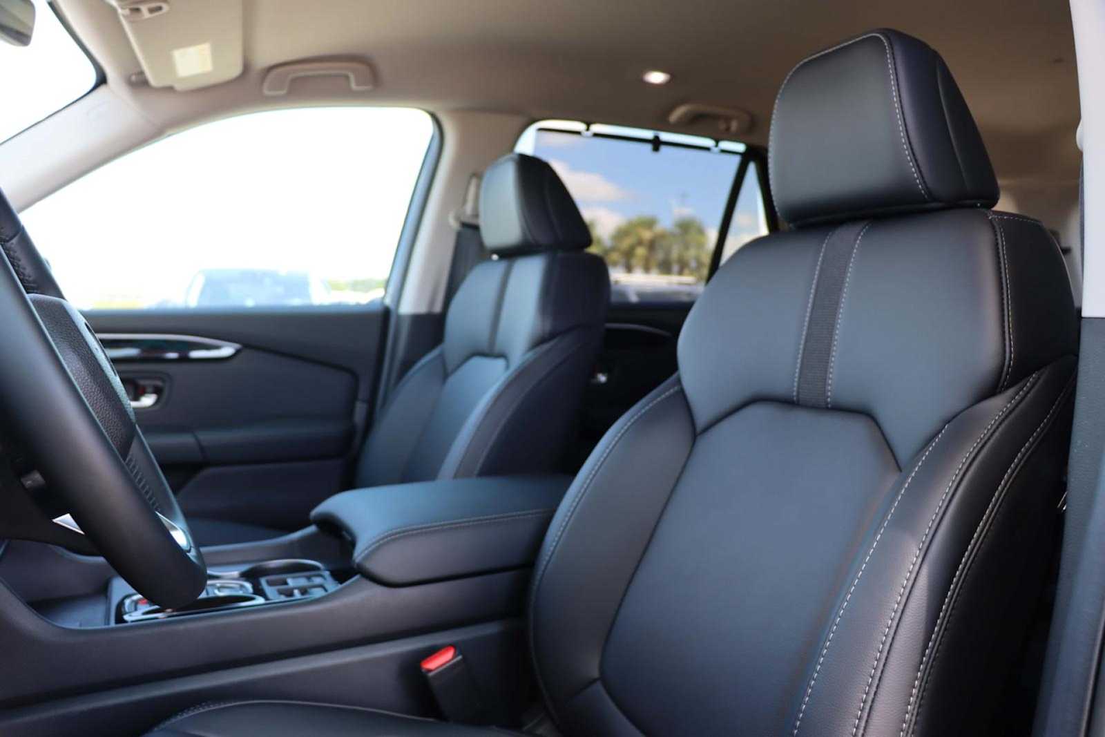 Thumbnail: 2025 Honda Pilot - 11