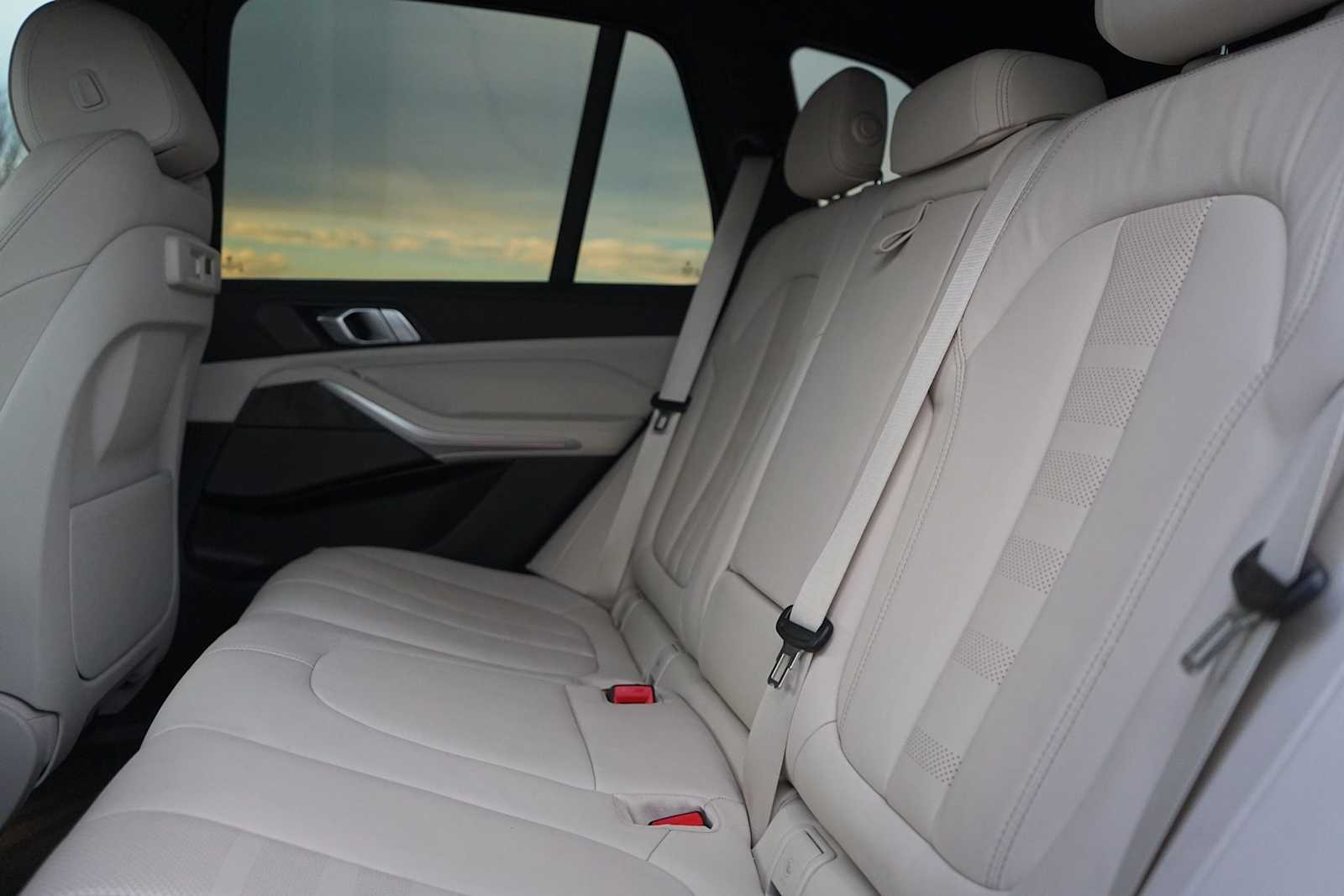 Thumbnail: 2021 BMW X5 - 14